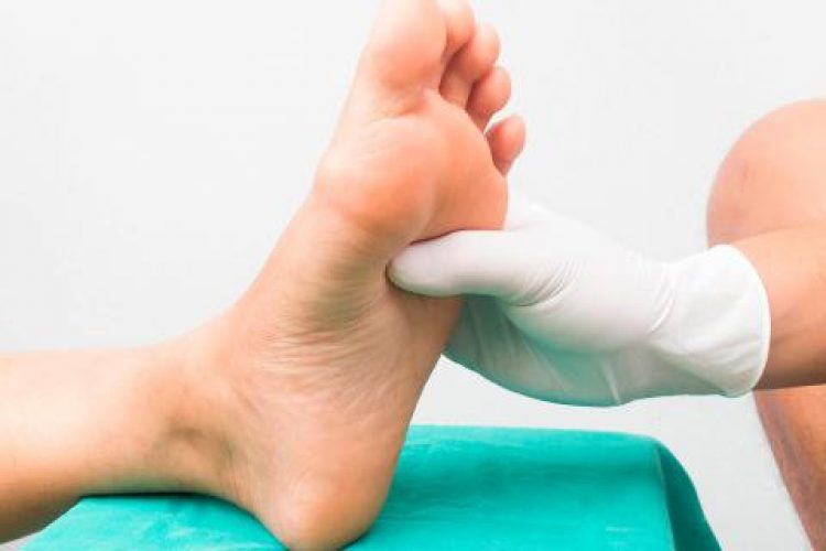 Pie diabético: cuidado de los pies en pacientes diabéticos