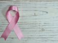 Cáncer de mama triple negativo, localmente avanzado o metastásico, sin tratamiento previo